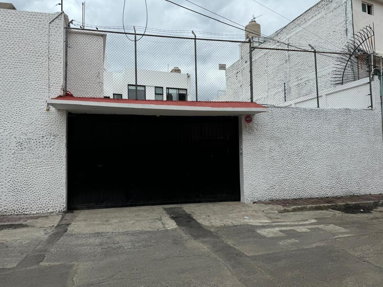 Toronja C O V A D O N G A Casa de hóspedes Cidade do México